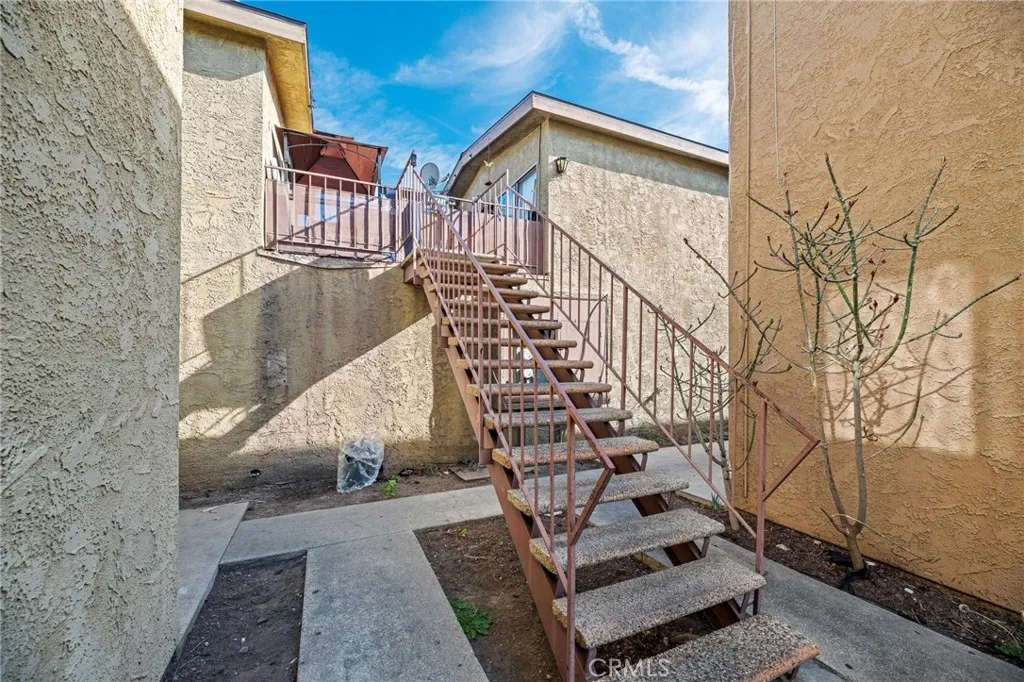 Additional image 3 of 22728 Figueroa Street Unit 37, Carson, CA 90745