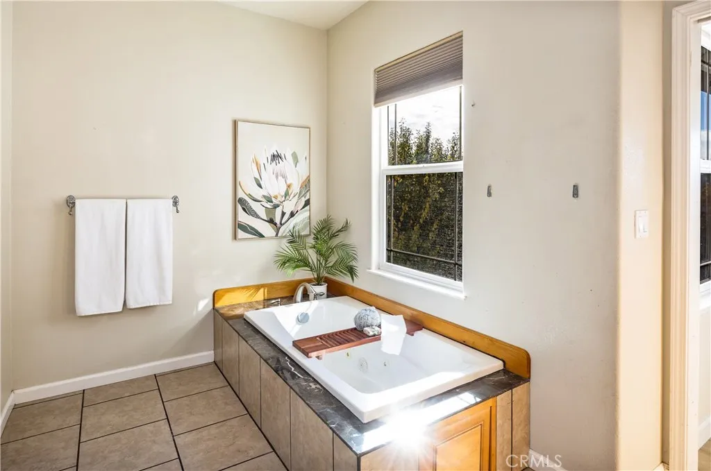 Additional image 23 of 19857 Mountain Mdw S, Hidden Valley Lake, CA 95467