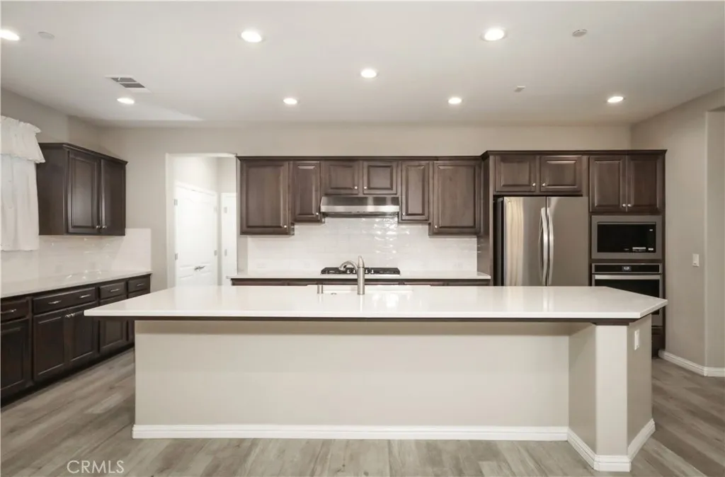 Additional image 11 of 2228 Swanfield Way, Bakersfield, CA 93311