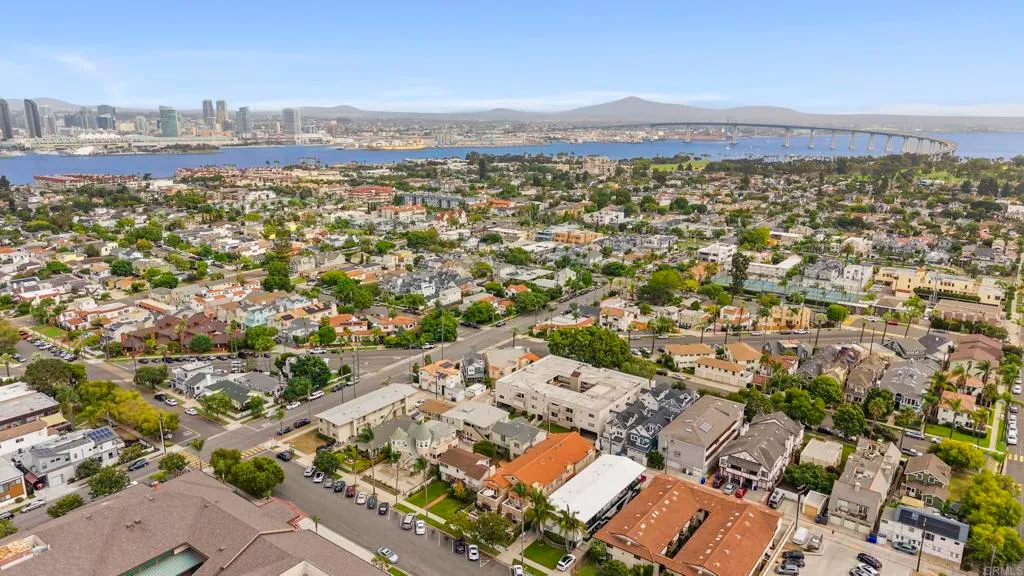 Additional image 10 of 535 F Avenue Unit 4, Coronado, CA 92118