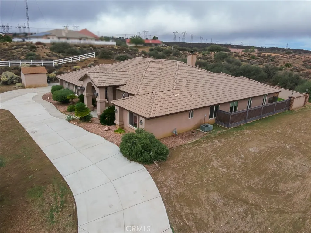 Additional image 10 of 10282 Farmington St, Oak Hills, CA 92344