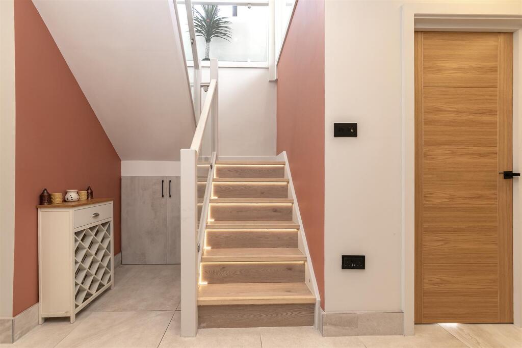 Additional image 23 of South Riding, Bricket Wood, St. Albans