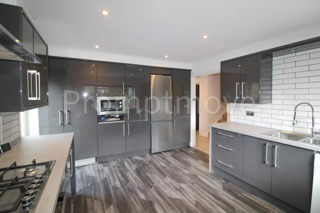 Additional image 20 of Crabtree Lane Harpenden AL5 5TA