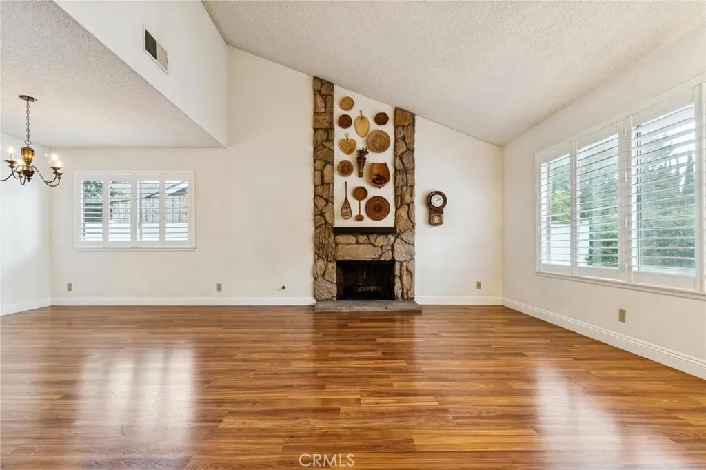 Additional image 4 of 22714 Stagg, West Hills, CA 91304