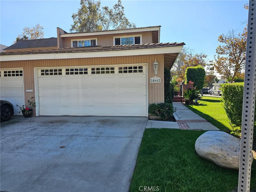 Additional image 2 of 24662 Toledo Ln, Lake Forest, CA 92630