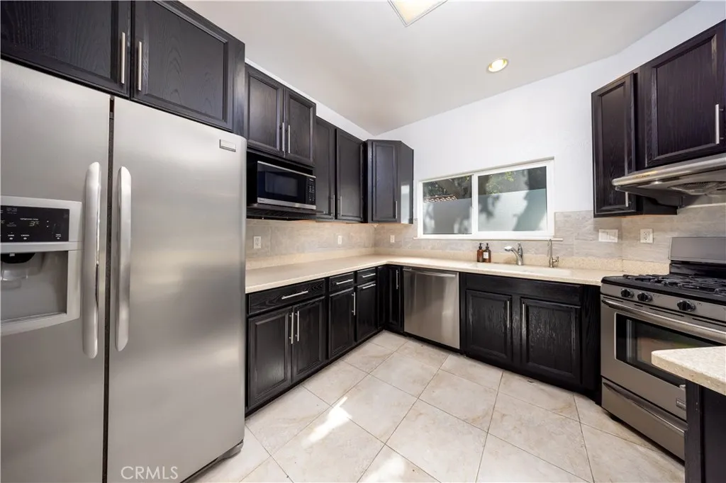 Additional image 7 of 17 Blackbird Ln, Pomona, CA 91766