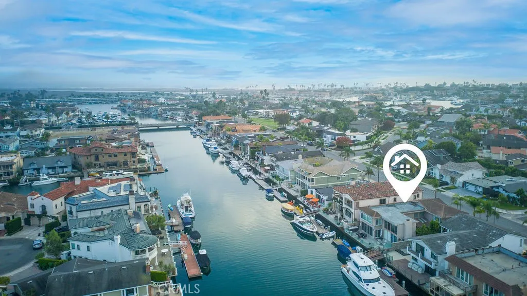 Property image for 16712 Baruna Ln, Huntington Beach, CA 92649