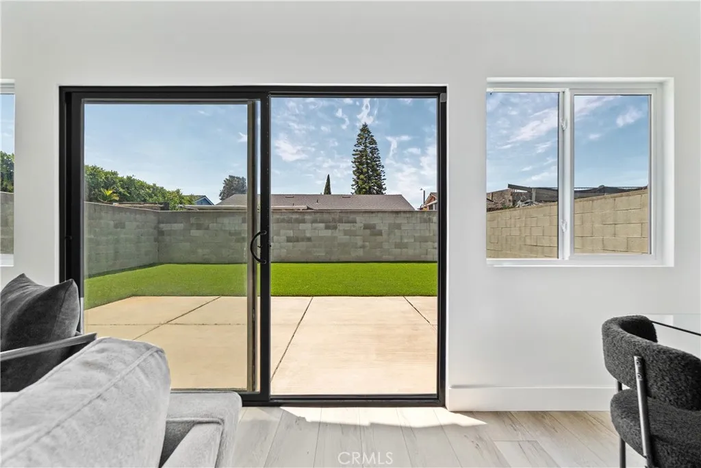 Additional image 10 of 530 W Cypress St, Compton, CA 90220