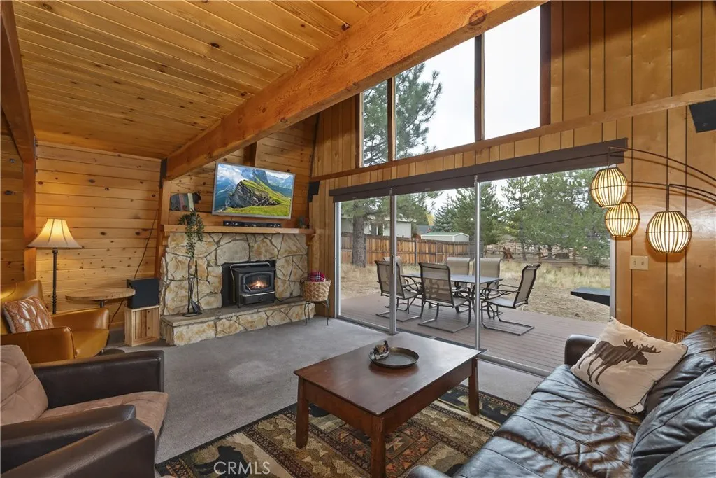 Additional image 10 of 236 E Cinderella Dr, Big Bear City, CA 92314