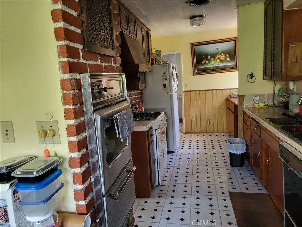 Additional image 32 of 14125 Burton Street, Panorama City, CA 91402