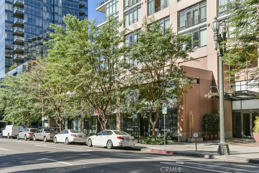 Additional image 18 of 1111 S Grand Ave, Los Angeles, CA 90015