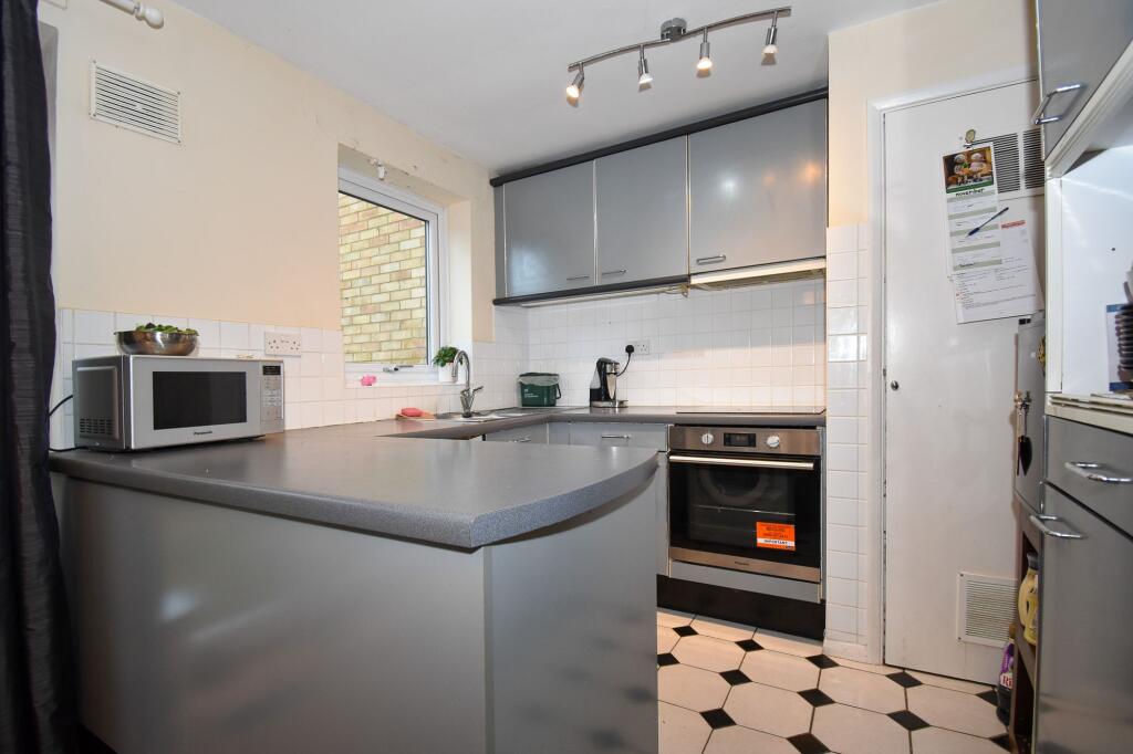 Additional image 6 of Lower Green, Tewin, AL6