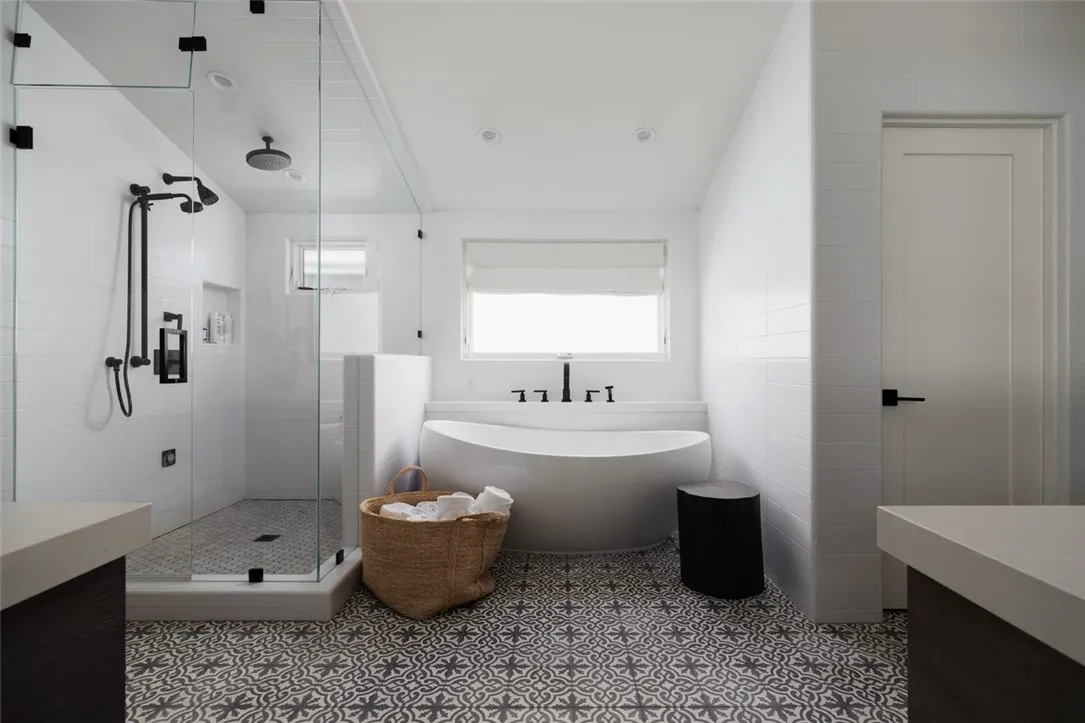 Additional image 33 of 1909 E Bay Ave, Newport Beach, CA 92661