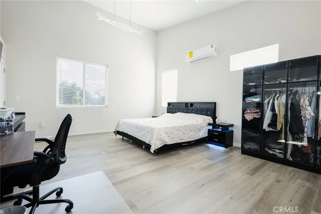 Additional image 10 of 4284 Dwight St, San Diego, CA 92105