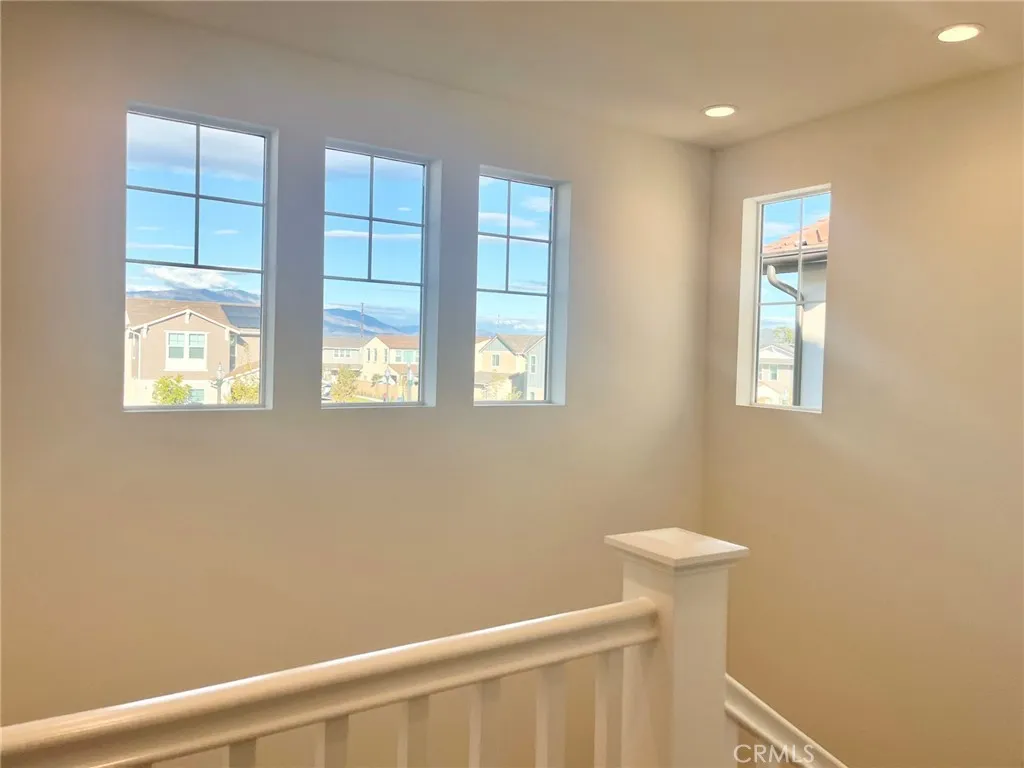 Additional image 11 of 337 S Nevada Avenue, Ventura, CA 93004