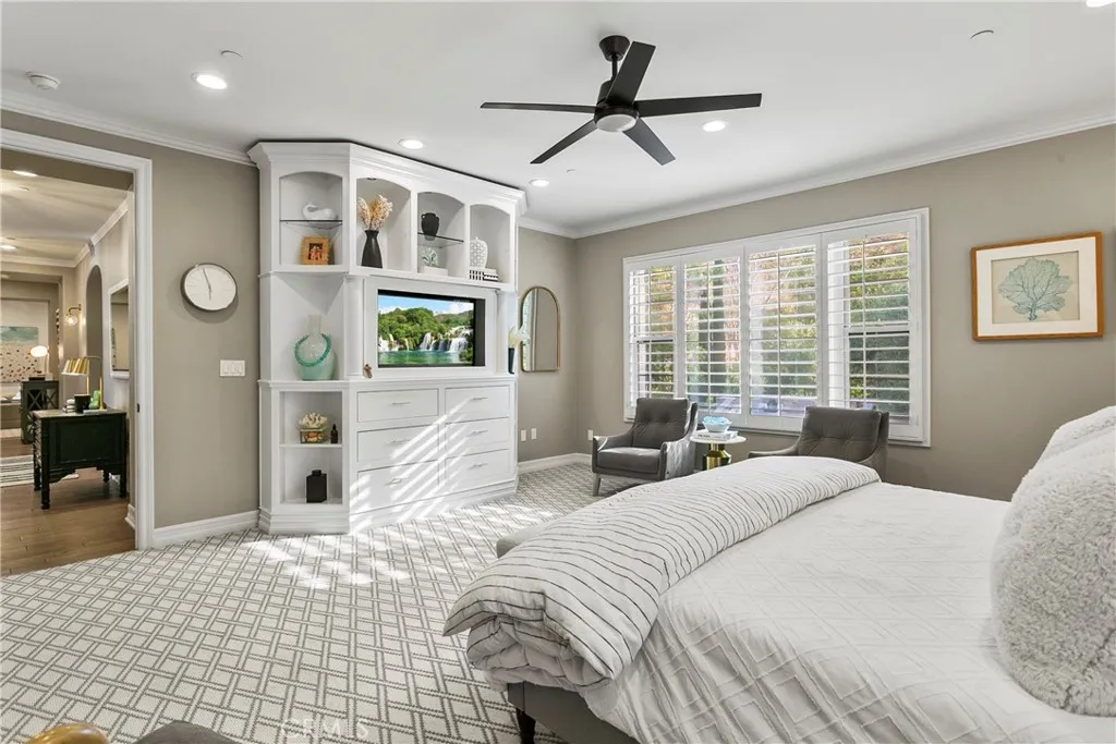 Additional image 112 of 10885 Silverado Ter, Tustin, CA 92782