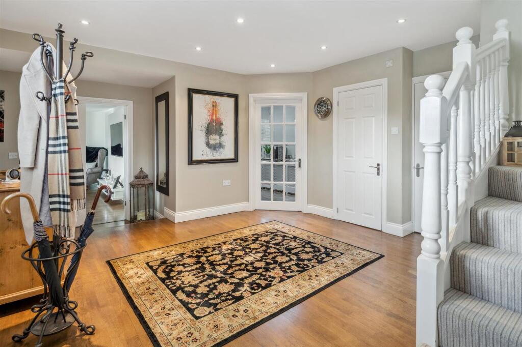 Additional image 19 of Coursers Road, Colney Heath, AL4