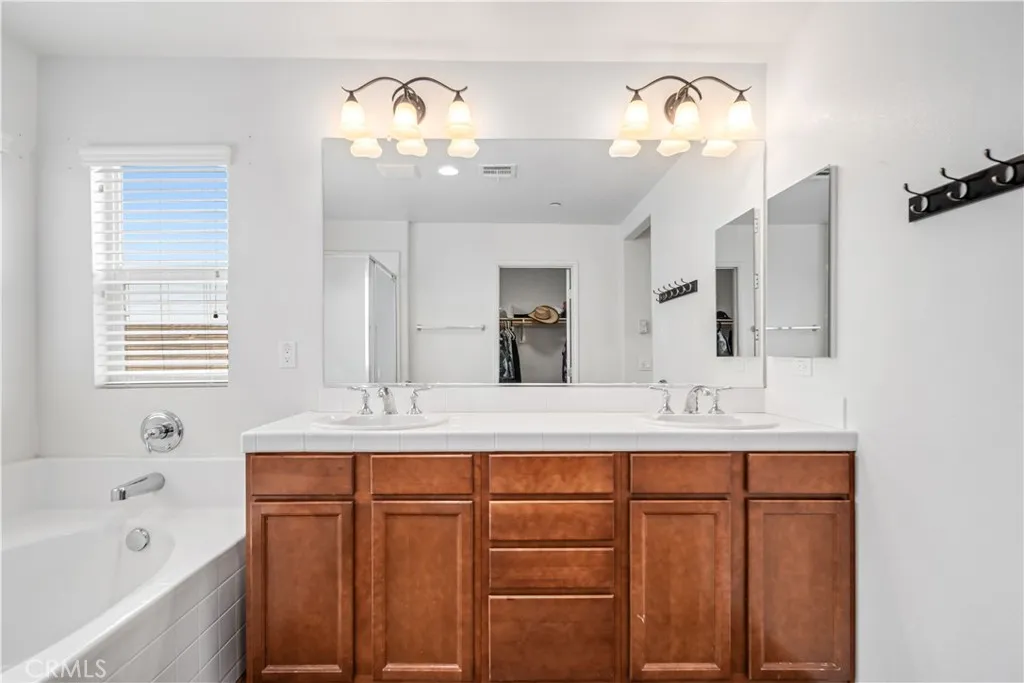 Additional image 54 of 3024 Erica Ave, Rosamond, CA 93560