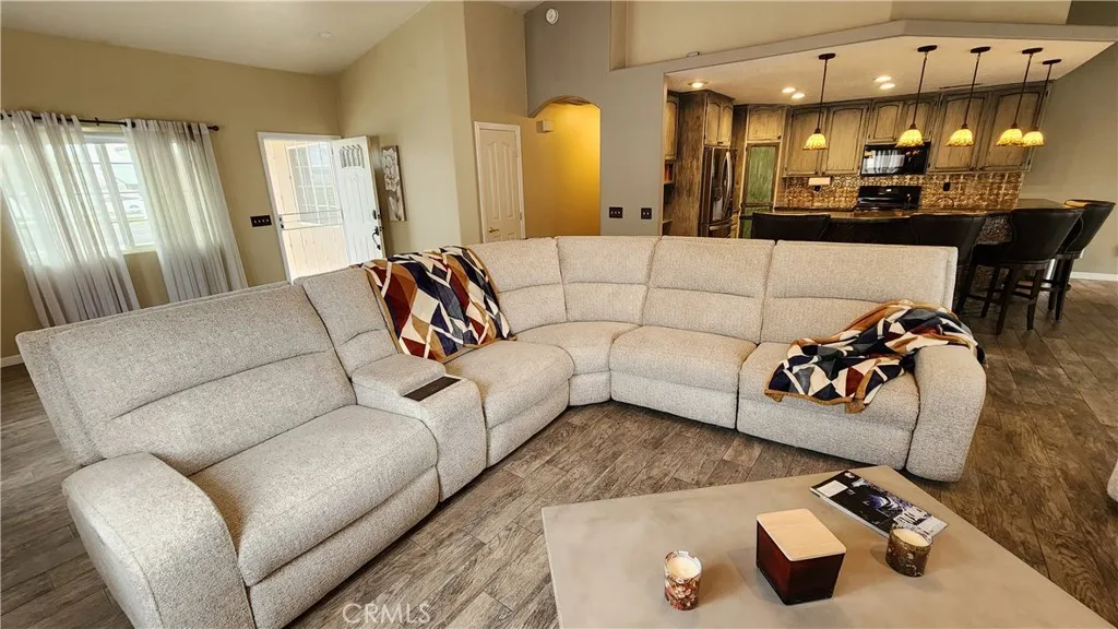 Additional image 15 of 13770 Driftwood Dr, Victorville, CA 92395