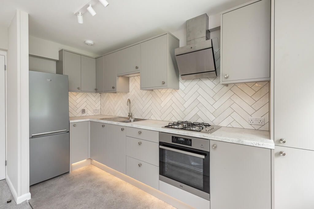 Additional image 4 of Hughenden Road, St. Albans, Hertfordshire, AL4