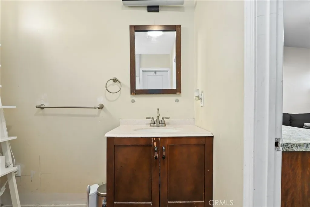 Additional image 40 of 5590 Lewis Ave, Long Beach, CA 90805