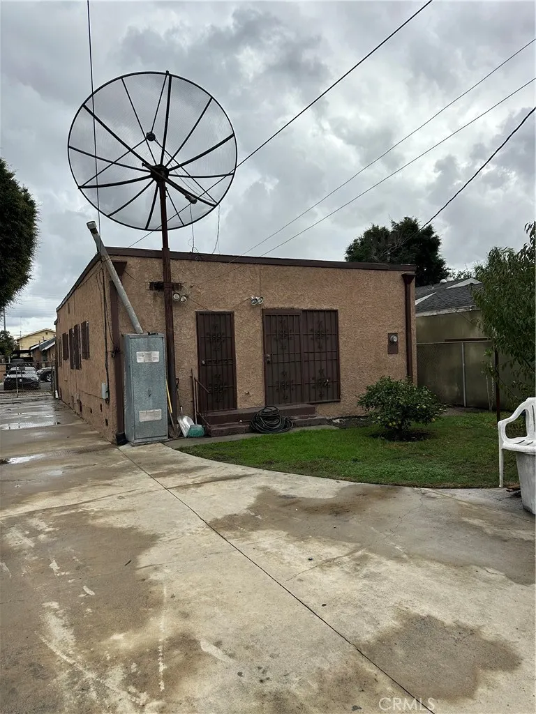 Additional image 6 of 131 E 99th St, Los Angeles, CA 90003