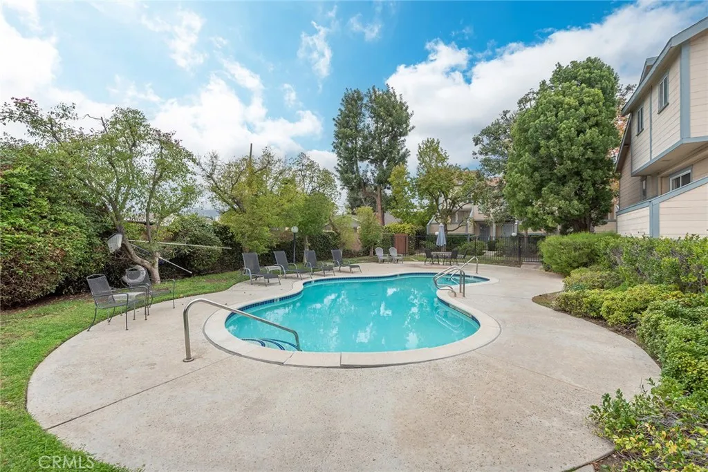 Additional image 45 of 9901 Independence Avenue Unit D, Chatsworth, CA 91311