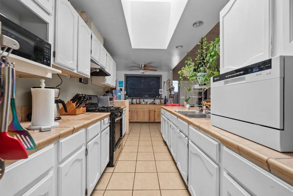 Additional image 7 of 3575 Madison Street, Carlsbad, CA 92008