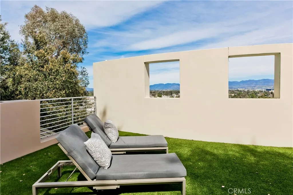 Additional image 85 of 11698 Picturesque, Studio City, CA 91604