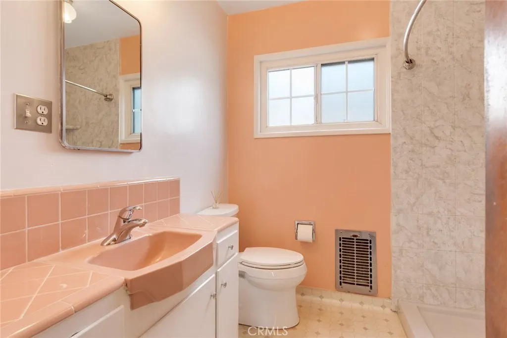 Additional image 44 of 1146 N Azusa, Azusa, CA 91702