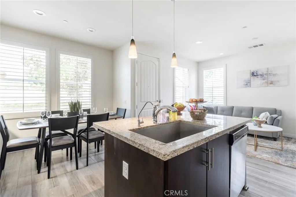 Additional image 28 of 816 E Promenade Unit A, Azusa, CA 91702