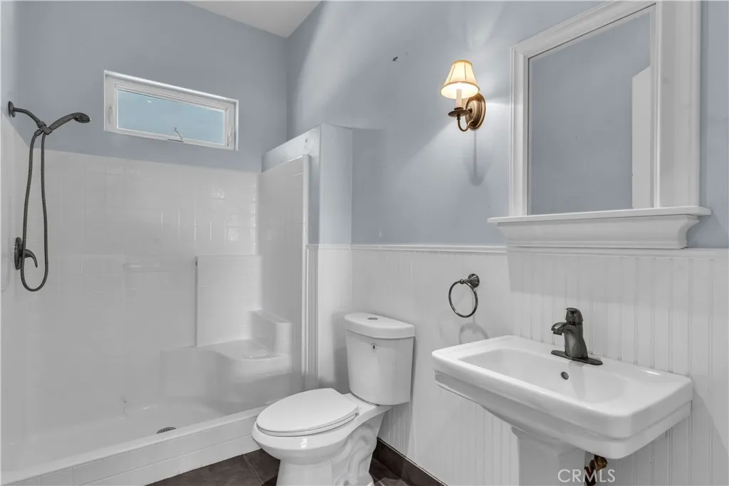 Additional image 16 of 10234 Clover Drive, Oak Hills, CA 92344