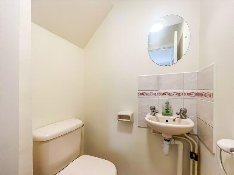 Additional image 14 of Derwent Road, Harpenden, AL5