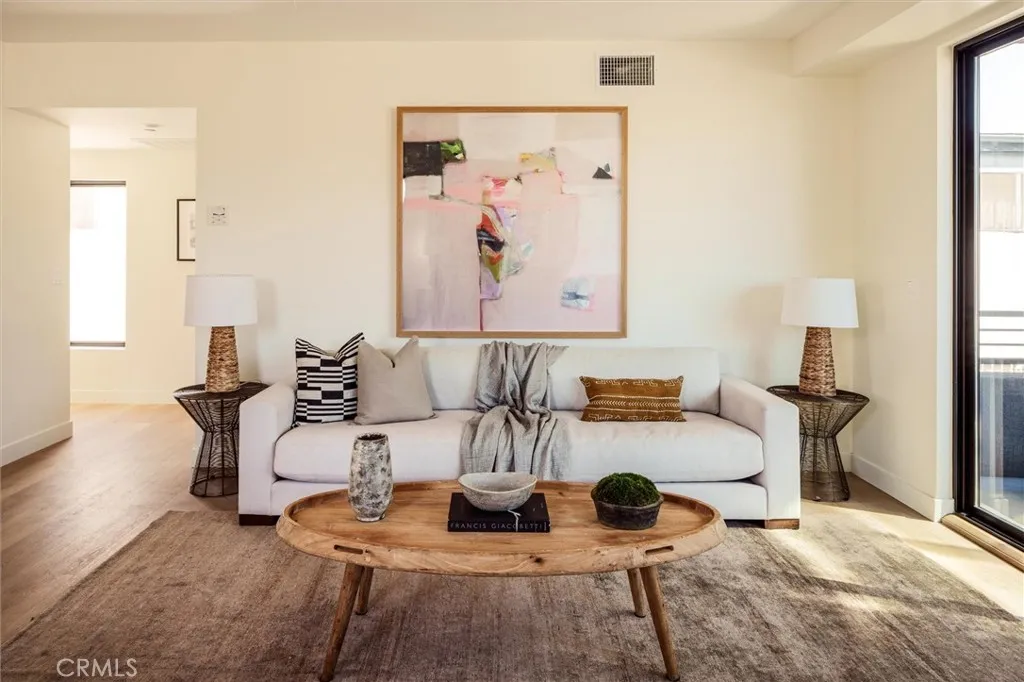 Additional image 9 of 5441 Blackwelder, Los Angeles, CA 90016