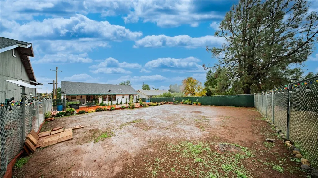 Additional image 54 of 19070 Ravenhill Rd, Hidden Valley Lake, CA 95467