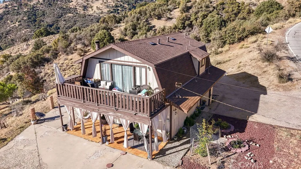 Additional image 6 of 25001 Paramount Drive, Tehachapi, CA 93561