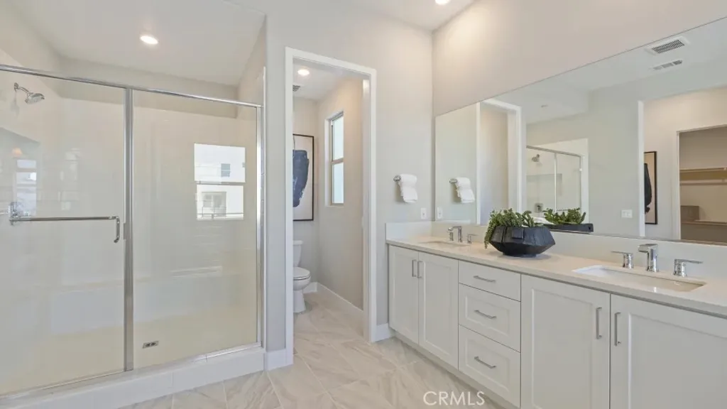 Additional image 17 of 725 Walnut Terrace, Montebello, CA 90640