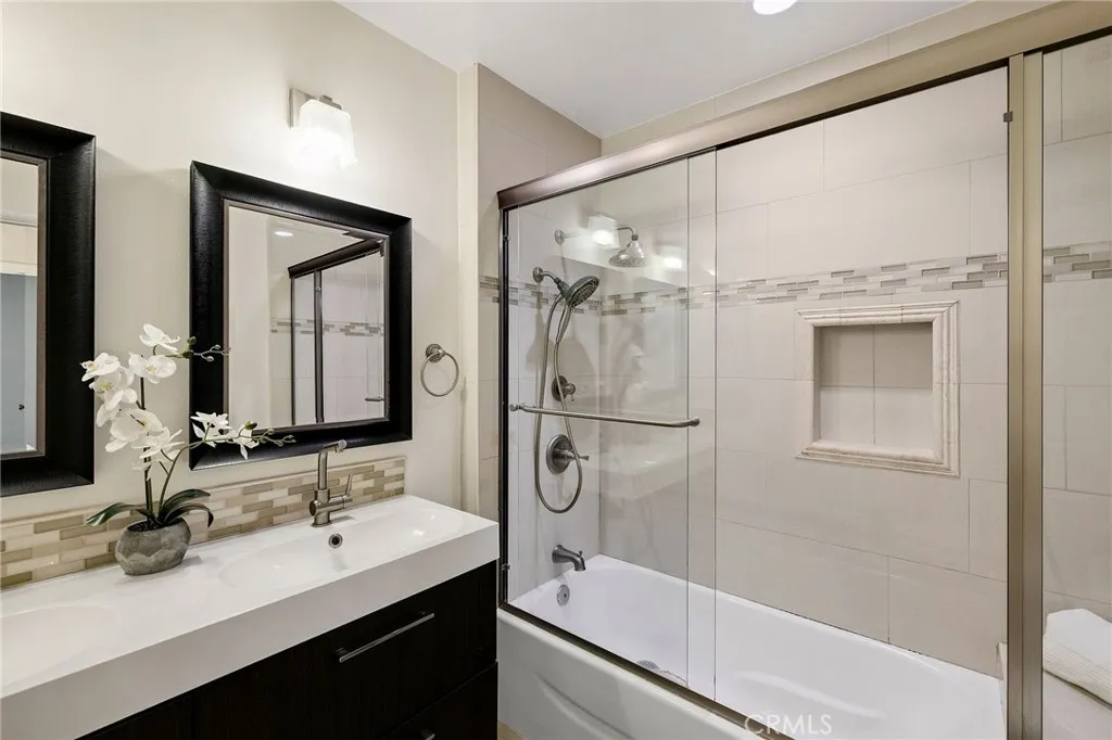 Additional image 33 of 2512 Lesserman St, Torrance, CA 90503