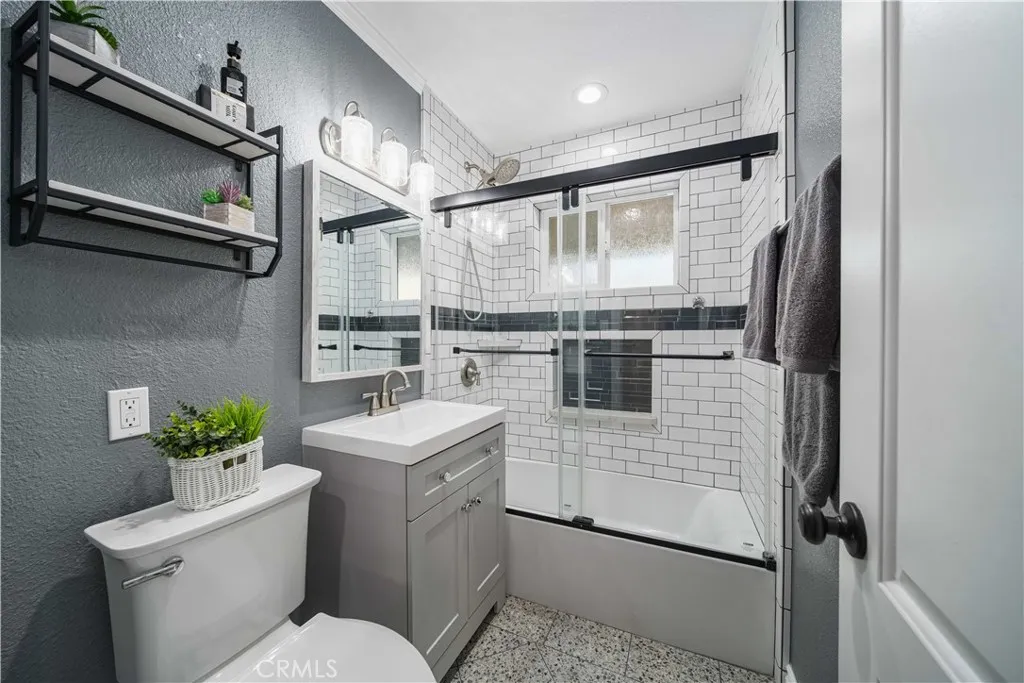 Additional image 39 of 17914 Stillmore Street, Canyon Country, CA 91387