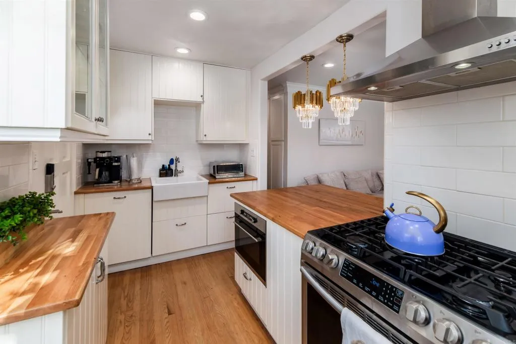 Additional image 35 of 876 Thomas Avenue, San Diego, CA 92109