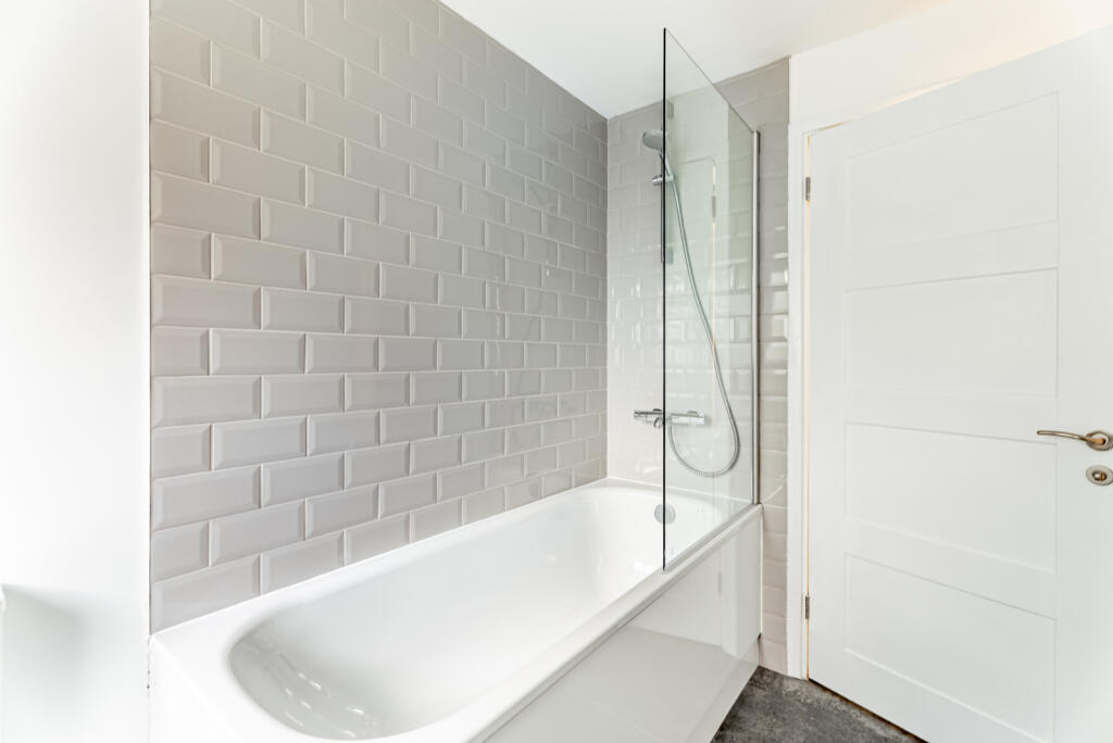 Additional image 7 of Tennyson Road, St. Albans, Hertfordshire, AL2