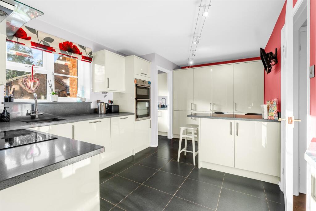 Additional image 9 of Parkside, Welwyn