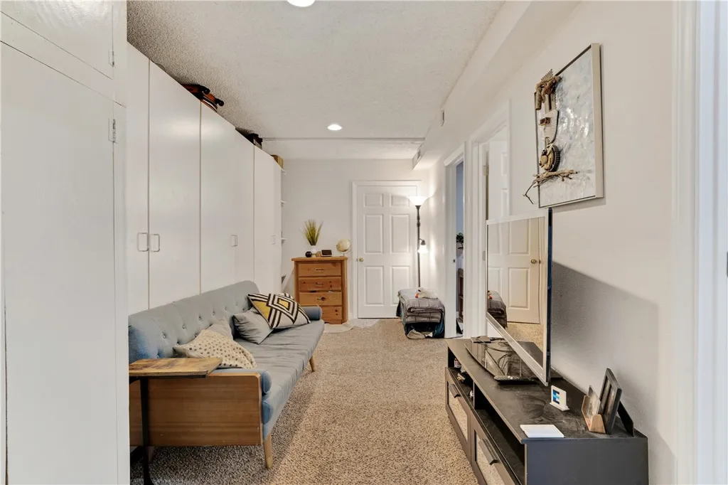 Additional image 18 of 6221 Mammoth Avenue, Valley Glen, CA 91401