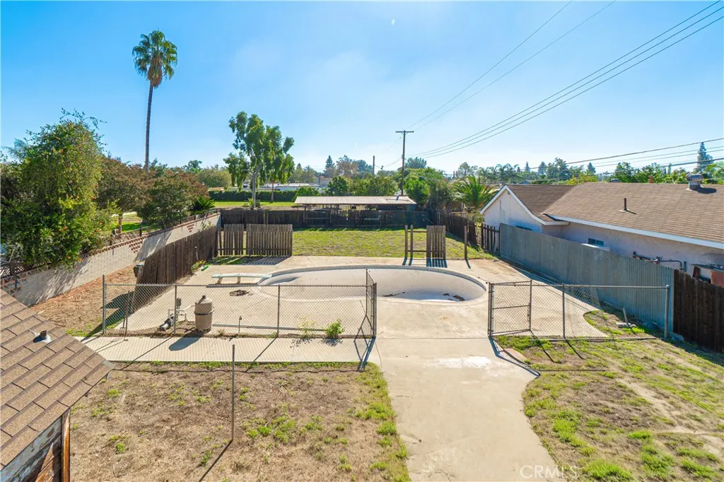 Additional image 33 of 545 W Locust St, Ontario, CA 91762