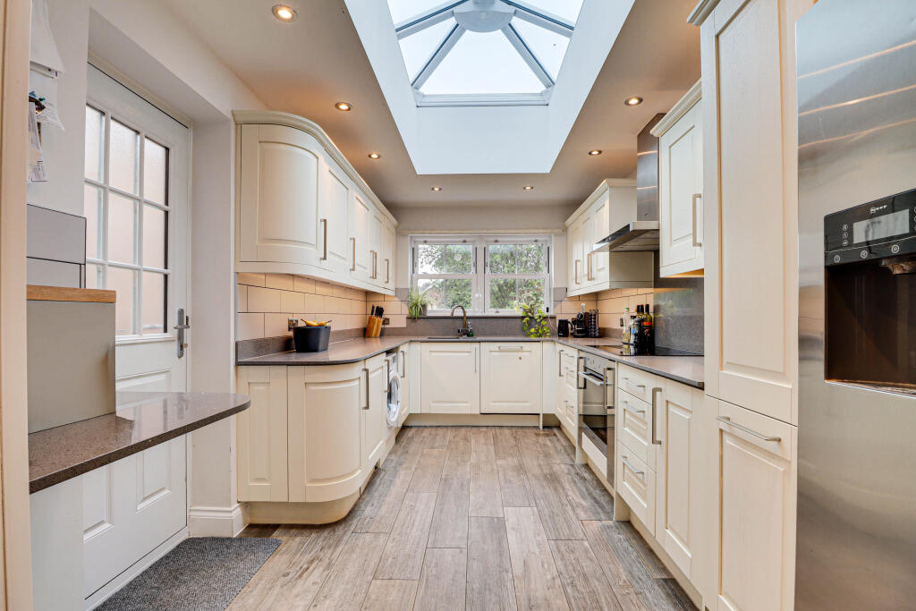 Additional image 6 of Cravells Road, Harpenden, AL5