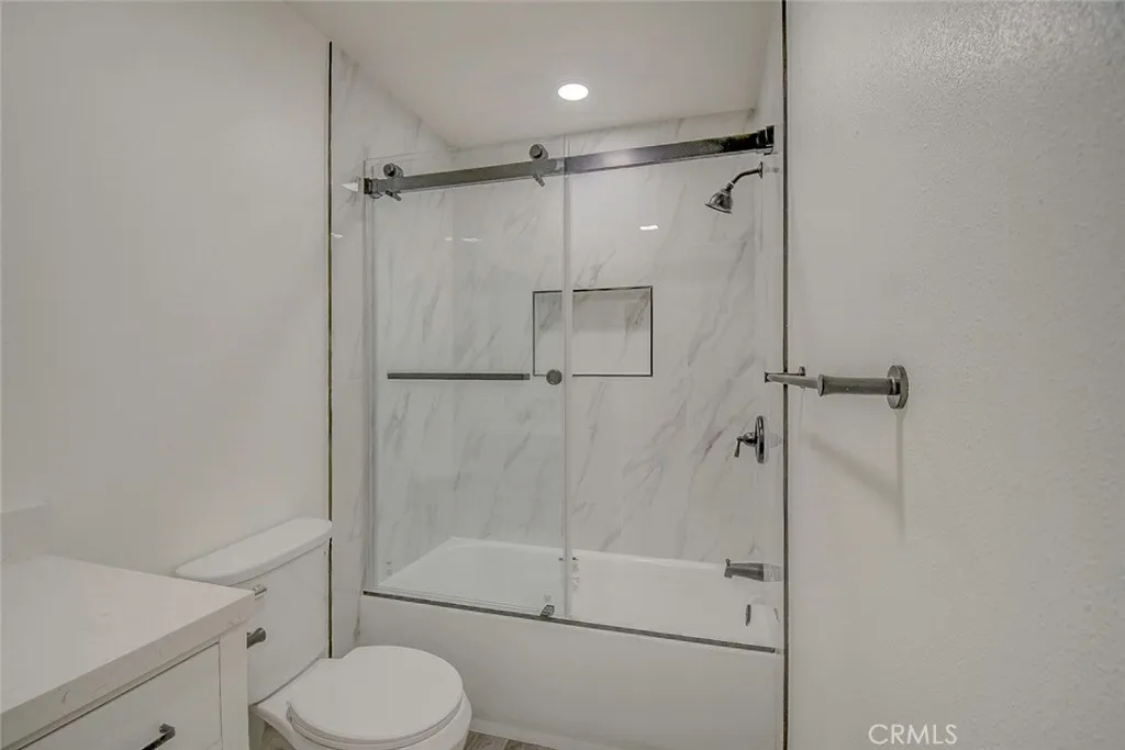Additional image 81 of 21941 Rimhurst Dr Unit D, Lake Forest, CA 92630