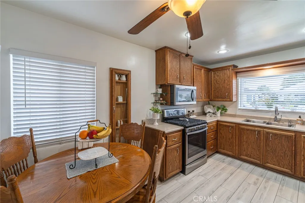 Additional image 14 of 1644 E Poppy Street, Long Beach, CA 90805