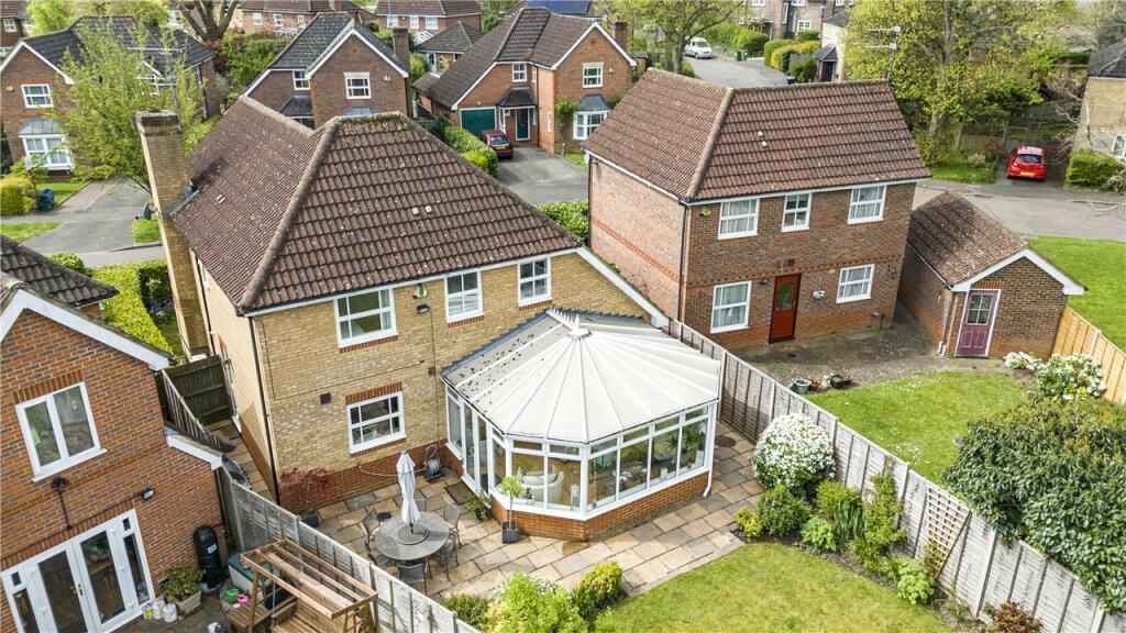 Additional image 23 of Russet Drive, St. Albans, AL4