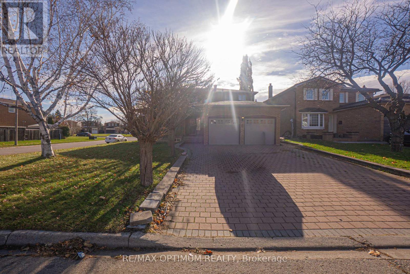 Property image for 10 BRAIDWOOD LAKE ROAD|Brampton (Heart Lake West), Ontario L6Z1X5