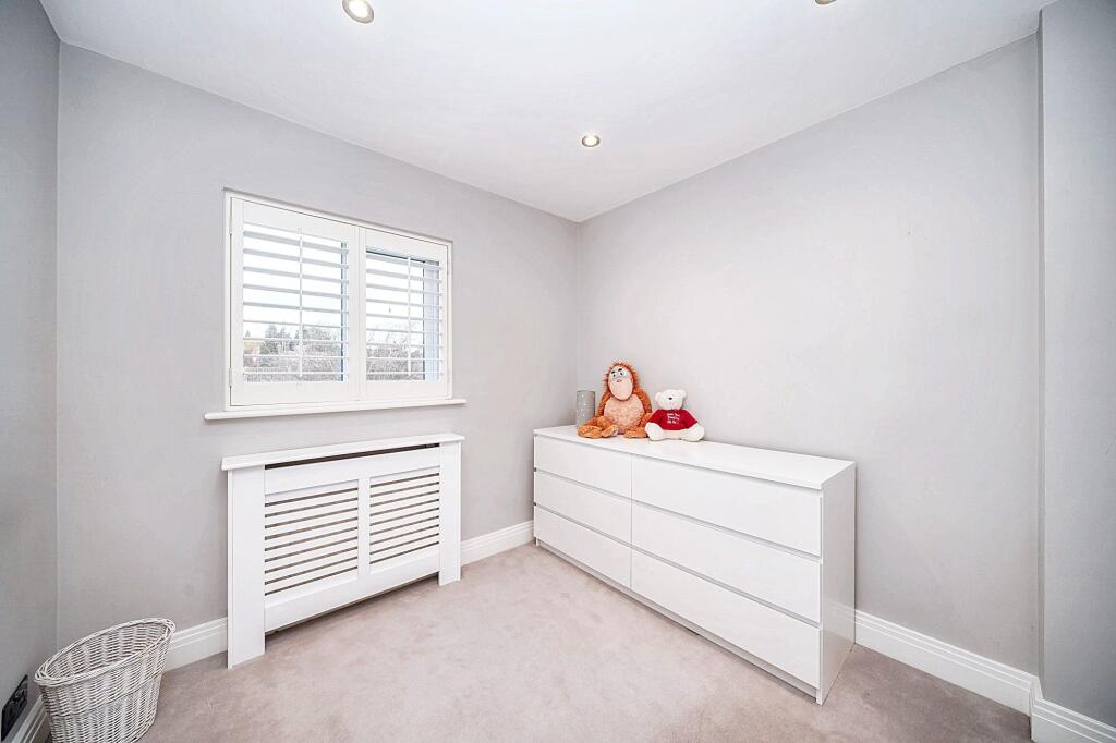 Additional image 9 of Parkfield, Markyate, AL3